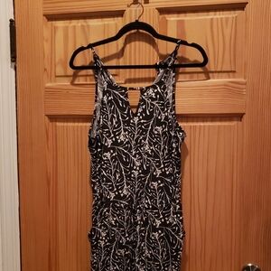41 Hawthorn Monochrome Leaf Pattern Jumpsuit